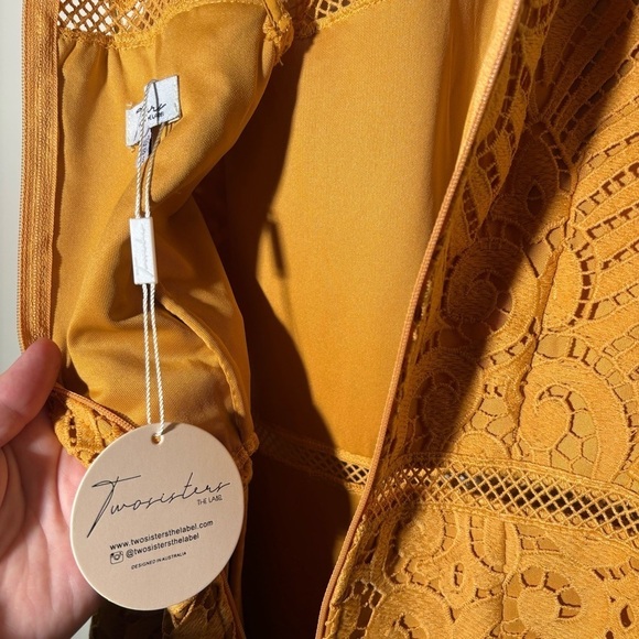 NWT Two Sisters The Label Mustard Lace Midi Dress - Picture 8 of 11
